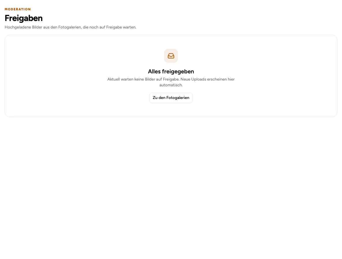 Freigaben-Übersicht für Galerie-Uploads in der Verwaltung (Beispiel aus der öffentlichen Demo)